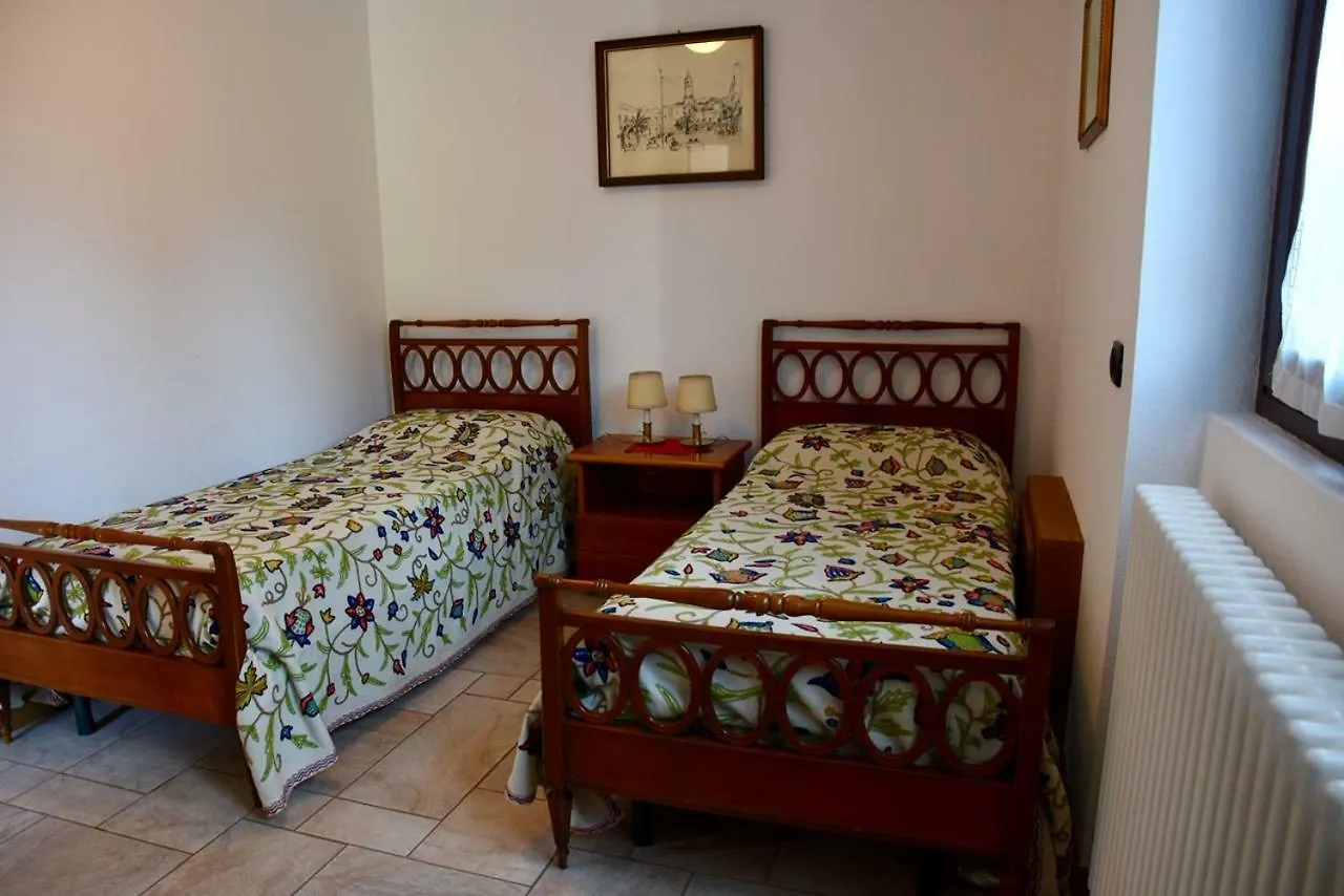 Baitin Finferlo Apartment Premadio Italy